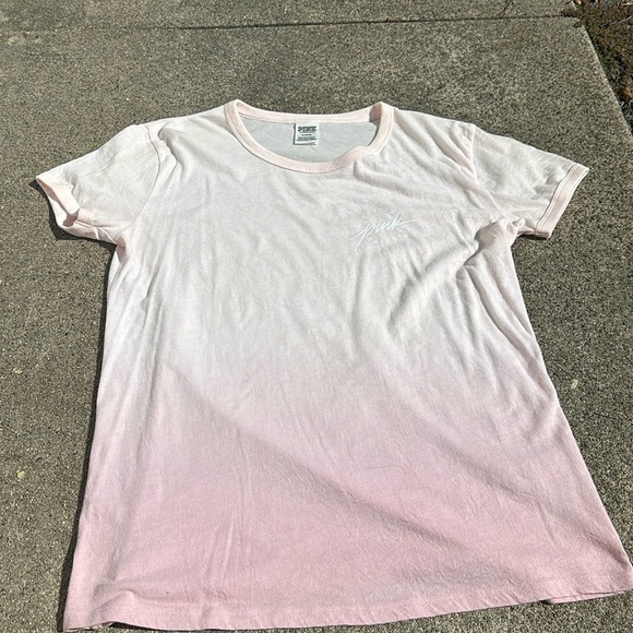 Pink by Victoria’s Secret short sleeve tee size med! Was worn. Ombre’s to pink - Picture 1 of 4